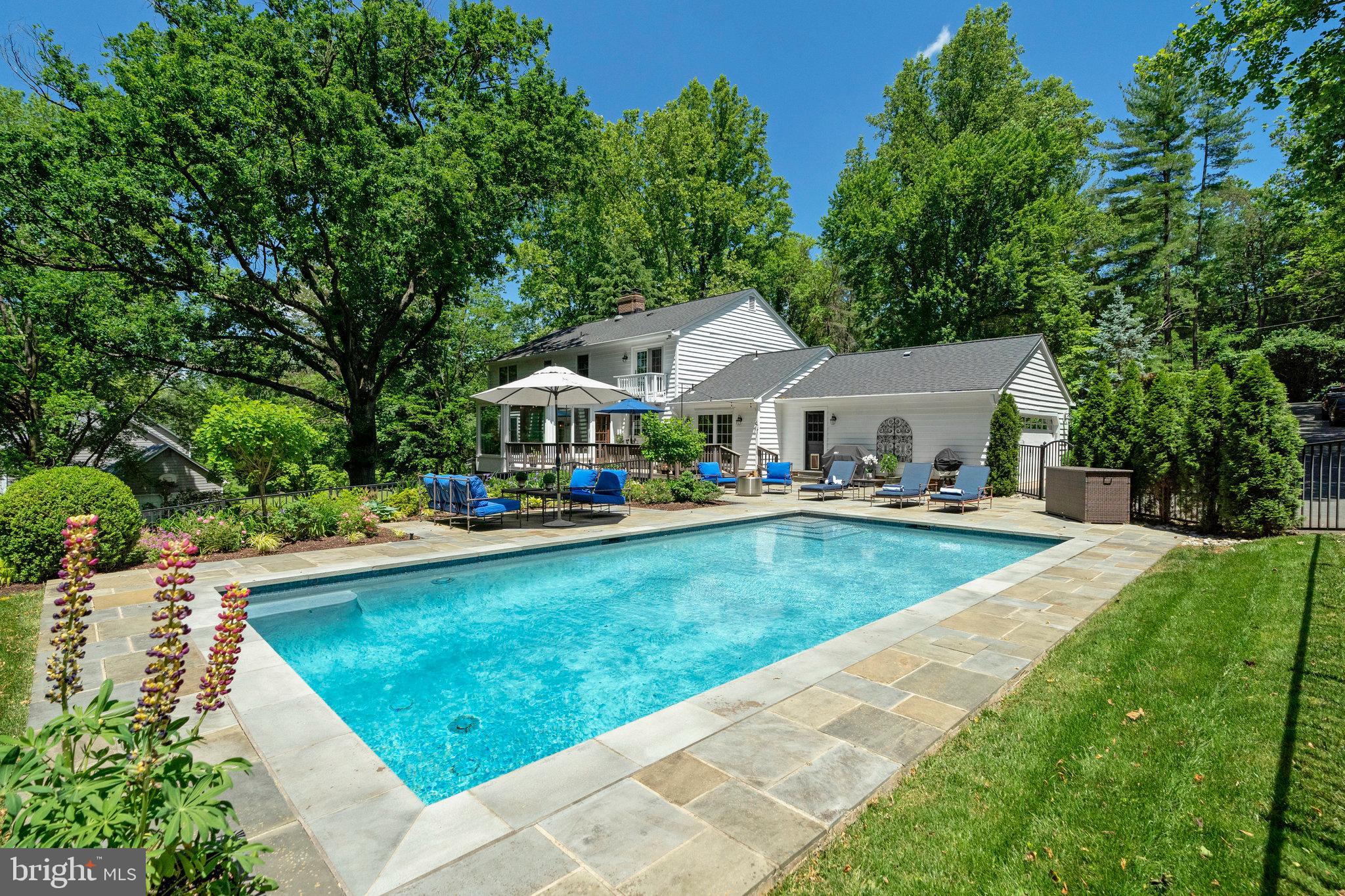 LEIGH MILL MEADOWS - Residential