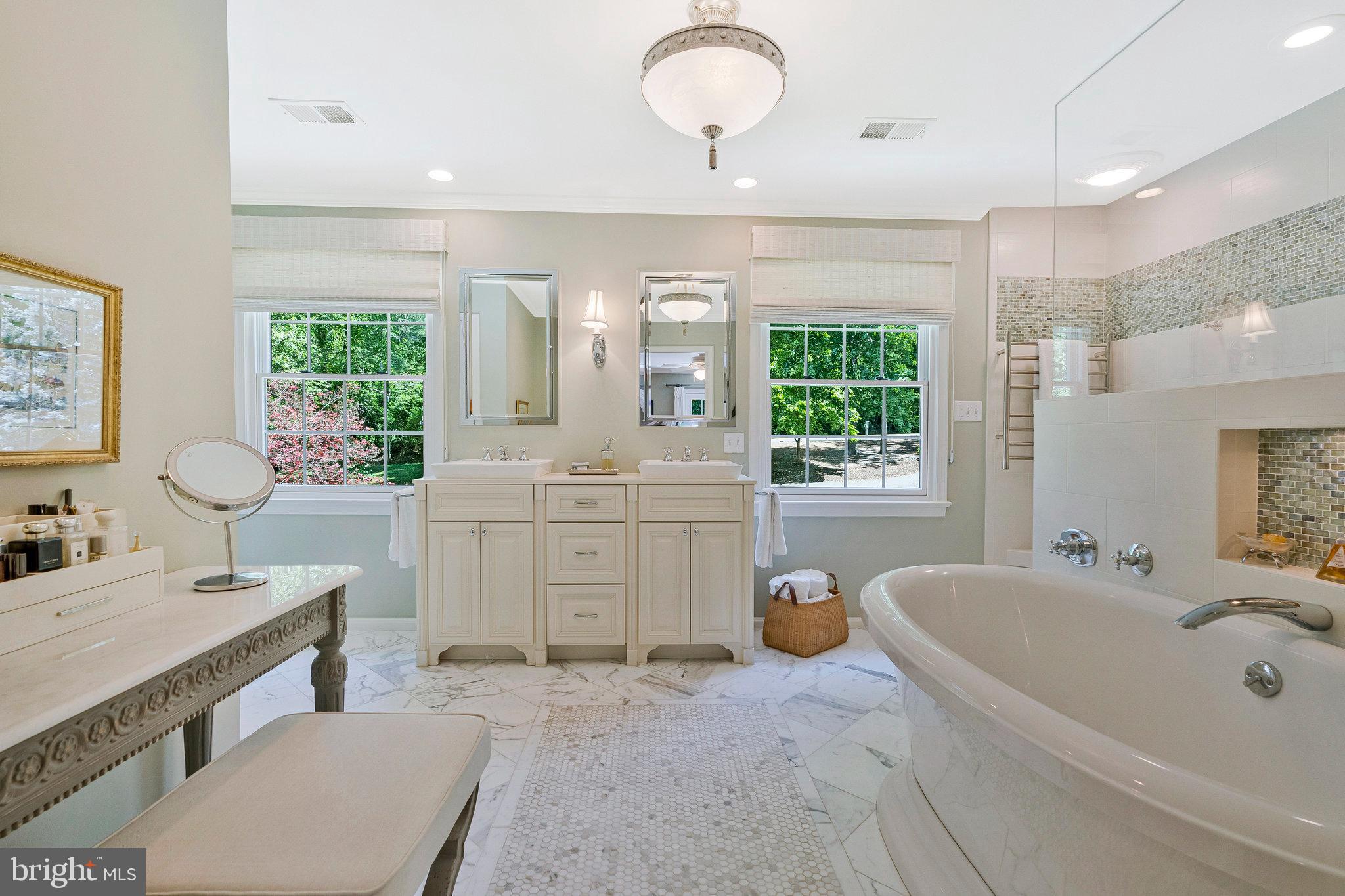 LEIGH MILL MEADOWS - Residential