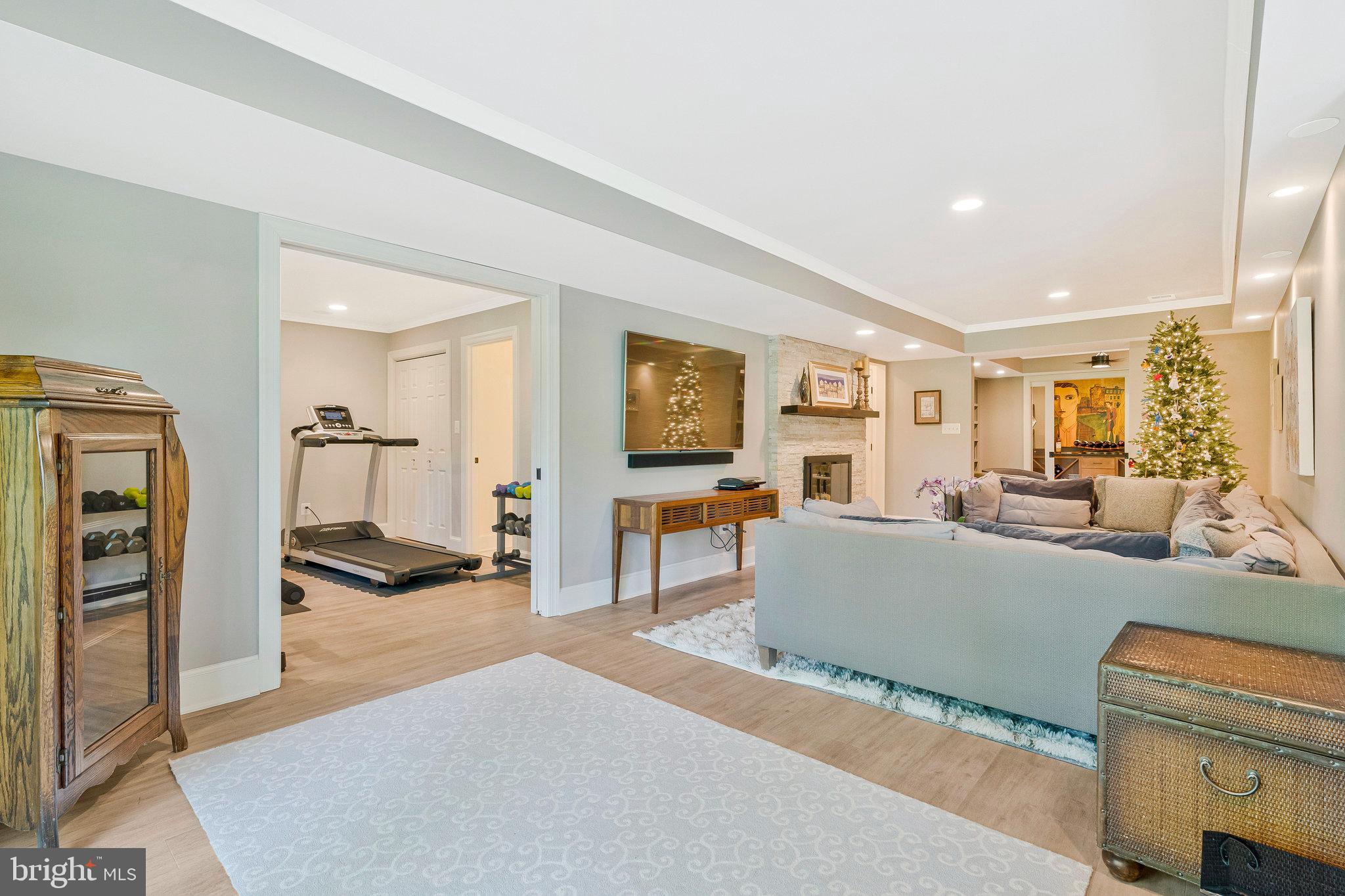 LEIGH MILL MEADOWS - Residential