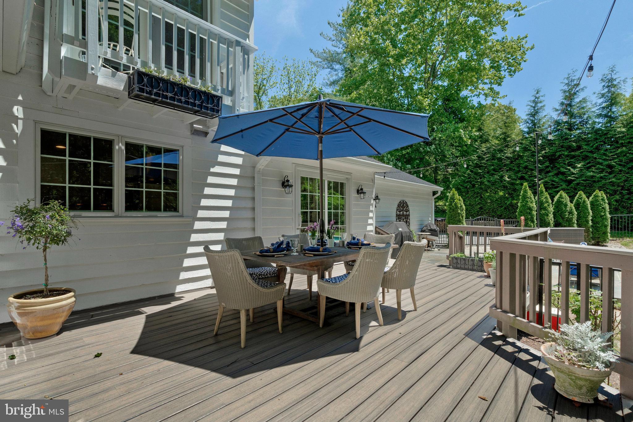 LEIGH MILL MEADOWS - Residential