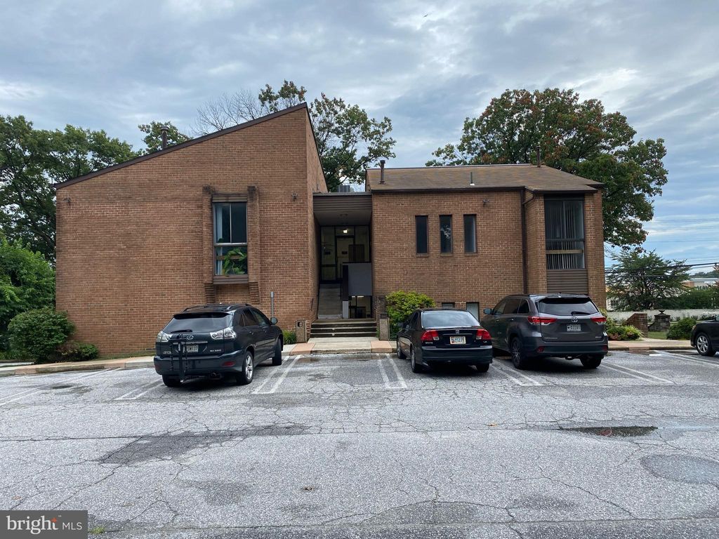 Photo of 1200 E Joppa Road #SUITE D, TOWSON, MD 21286 (MLS # MDBC2143064)