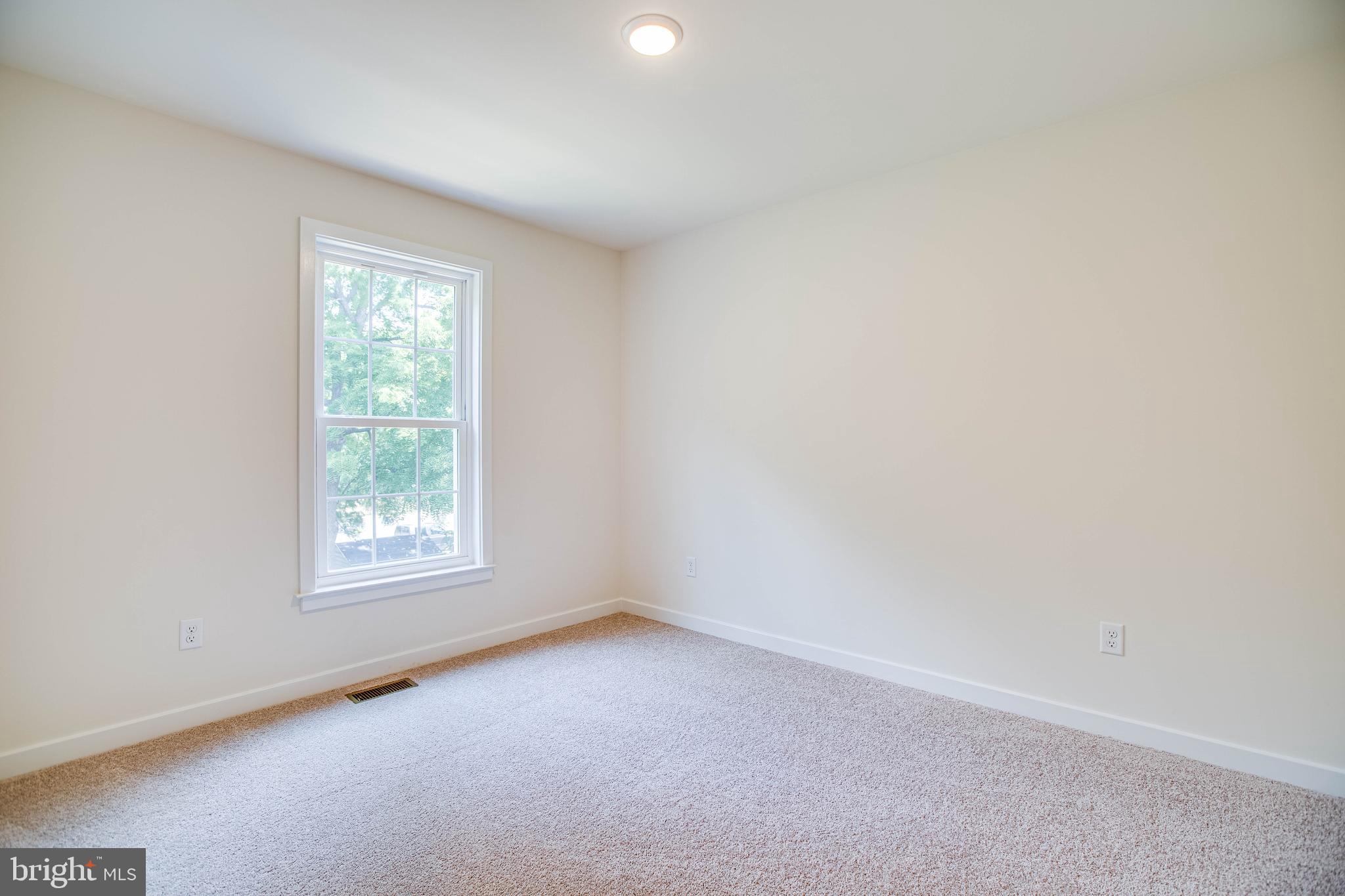 DOWNTOWN FREDERICKSBURG - Residential