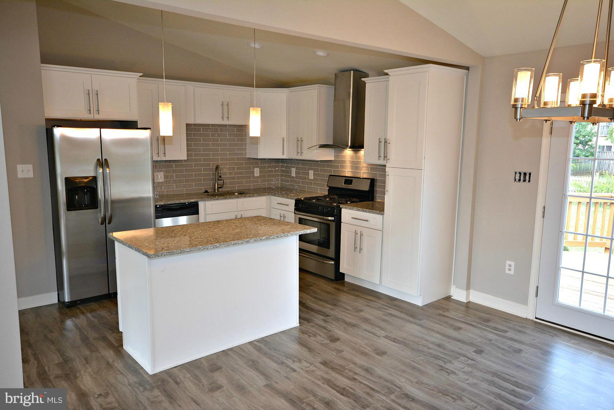 SKYLINE HILLS PLAT FIVE - Residential