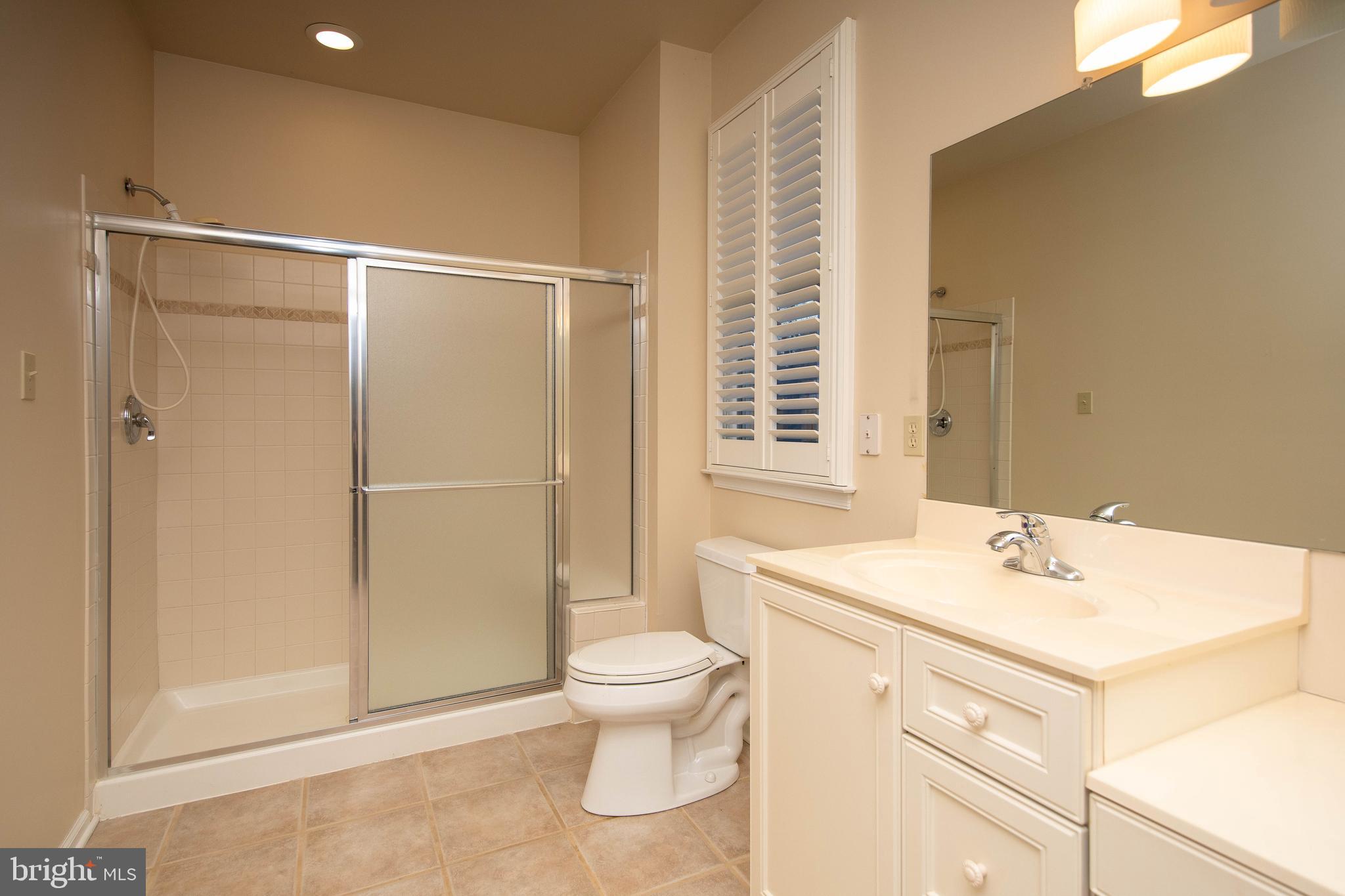 WOODED POND - Residential