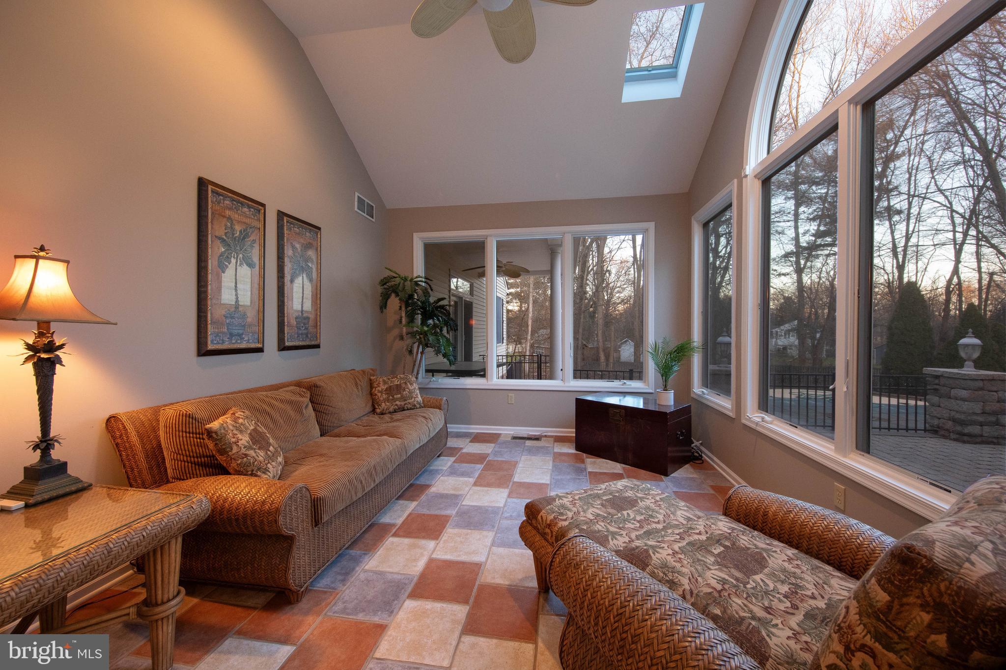 WOODED POND - Residential