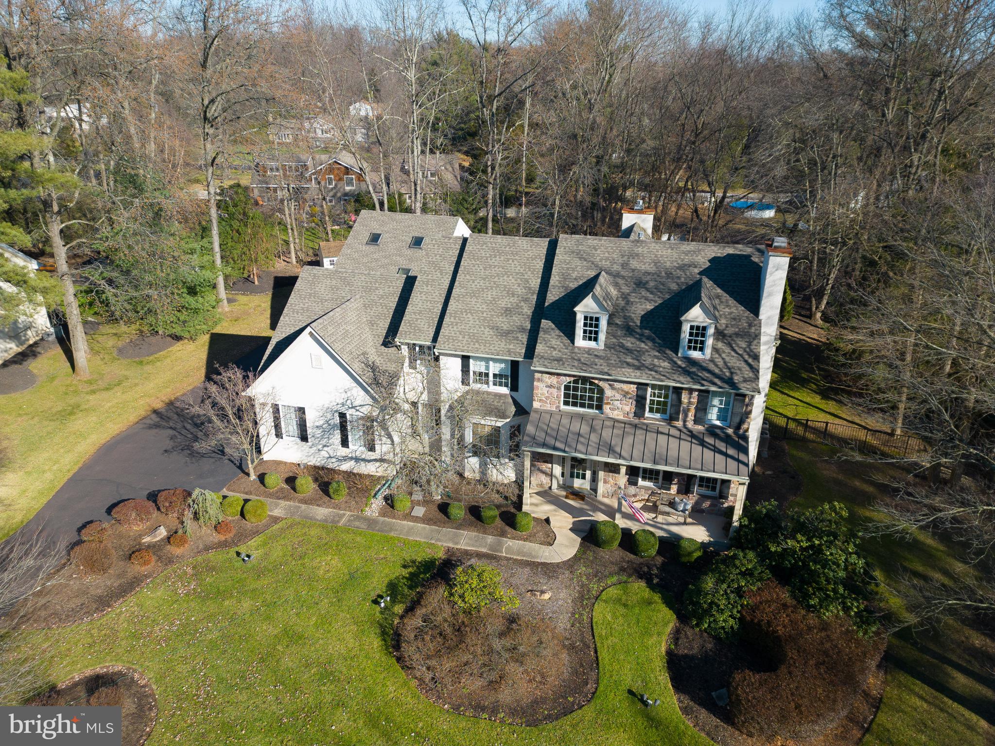 WOODED POND - Residential