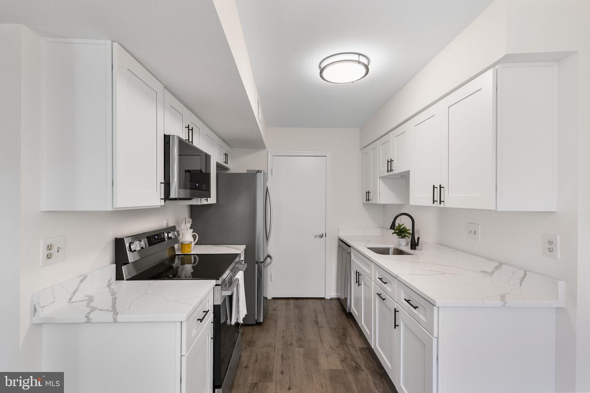 LAKEVIEW - Residential