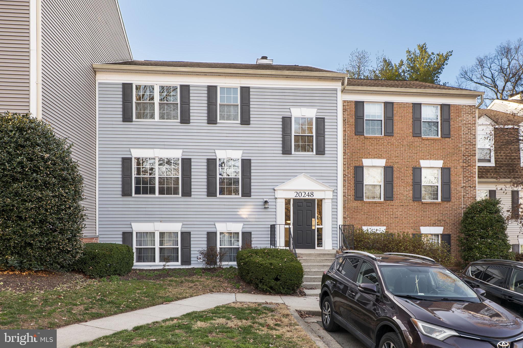 LAKEVIEW - Residential