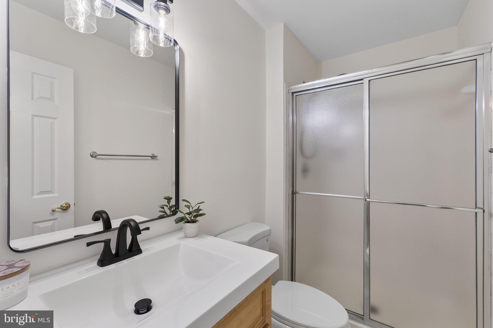 LAKEVIEW - Residential