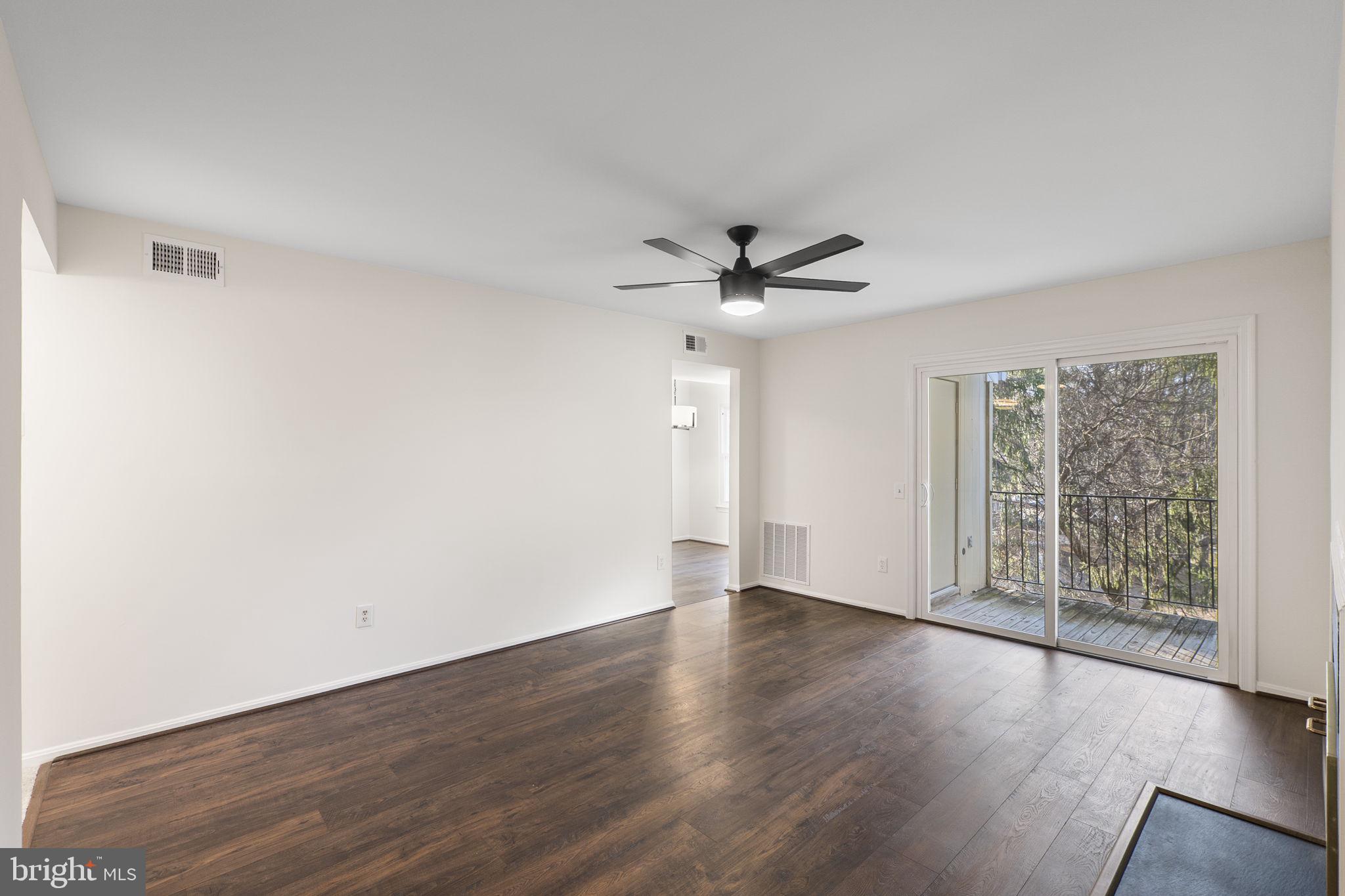 LAKEVIEW - Residential