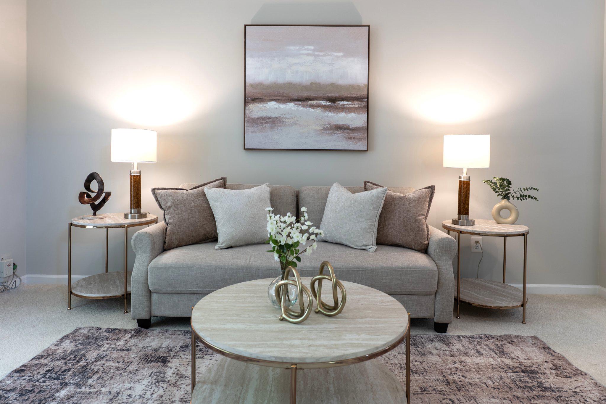 HEATHER KNOLL - Residential