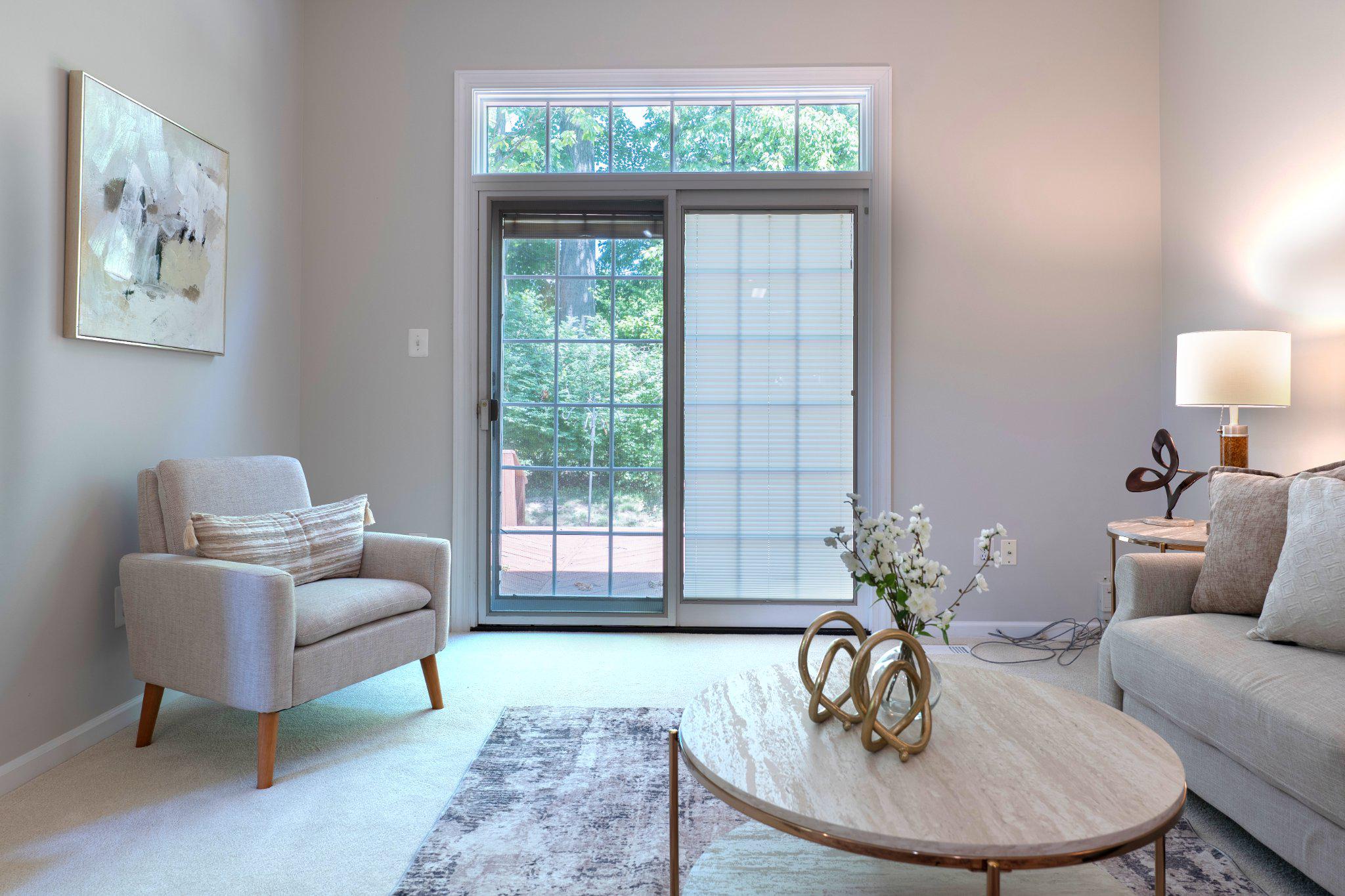 HEATHER KNOLL - Residential