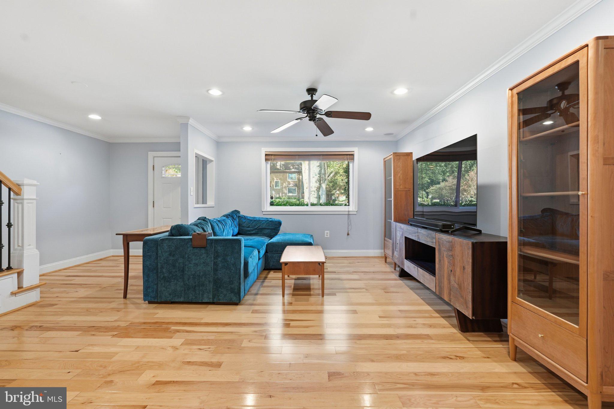 2902 JERMANTOWN ROAD 27