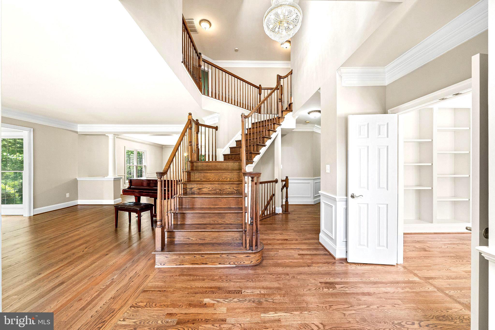 15280 RIDING CLUB DRIVE