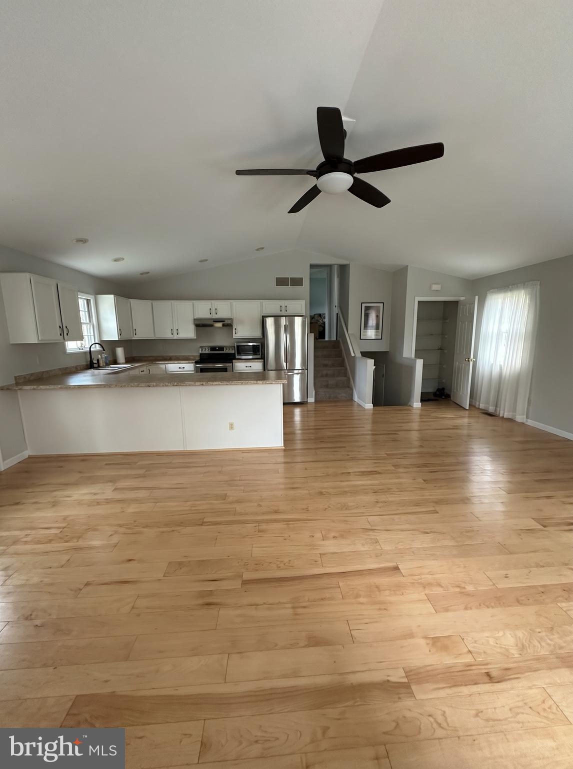 LAKE MEADE - Residential