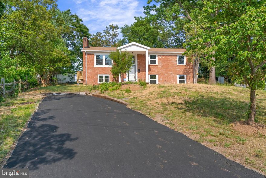 Contract fell-through. Their loss your win! Absolutely stunning!!! You must come see this completely remodeled home in the heart of Woodbridge. This home offers 6 bedrooms and 3 full bathrooms. New kitchen cabinets, countertops, SS appliances, new HVAC system, new water heater, new windows, new roof, new deck and much more. You cannot miss it. It is just minutes away from I-95, Route 1 and restaurants and shopping.