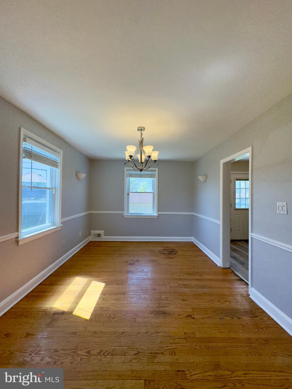 HAMILTON HILLS - Residential Lease