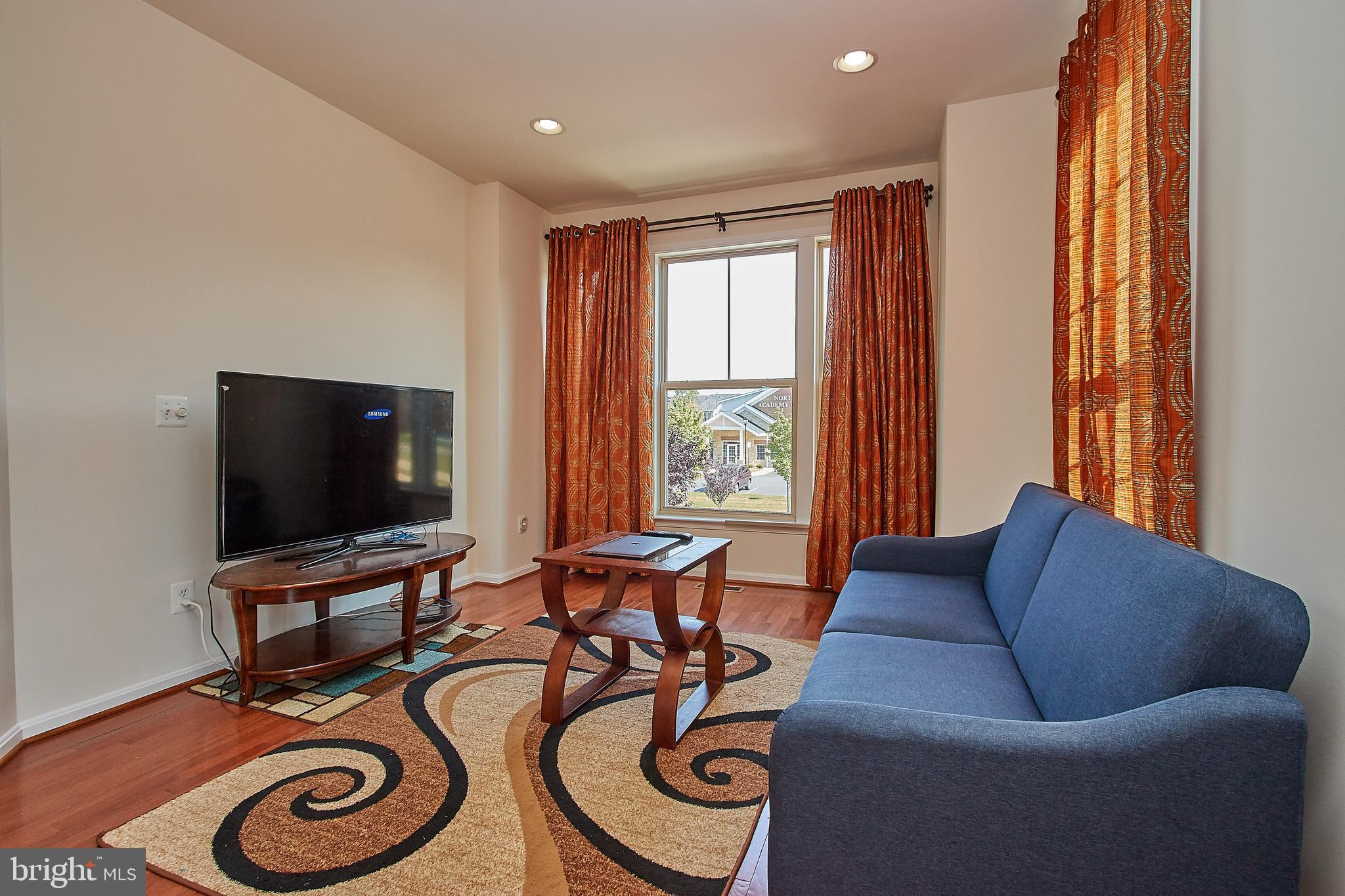 42649 MACAULEY PLACE