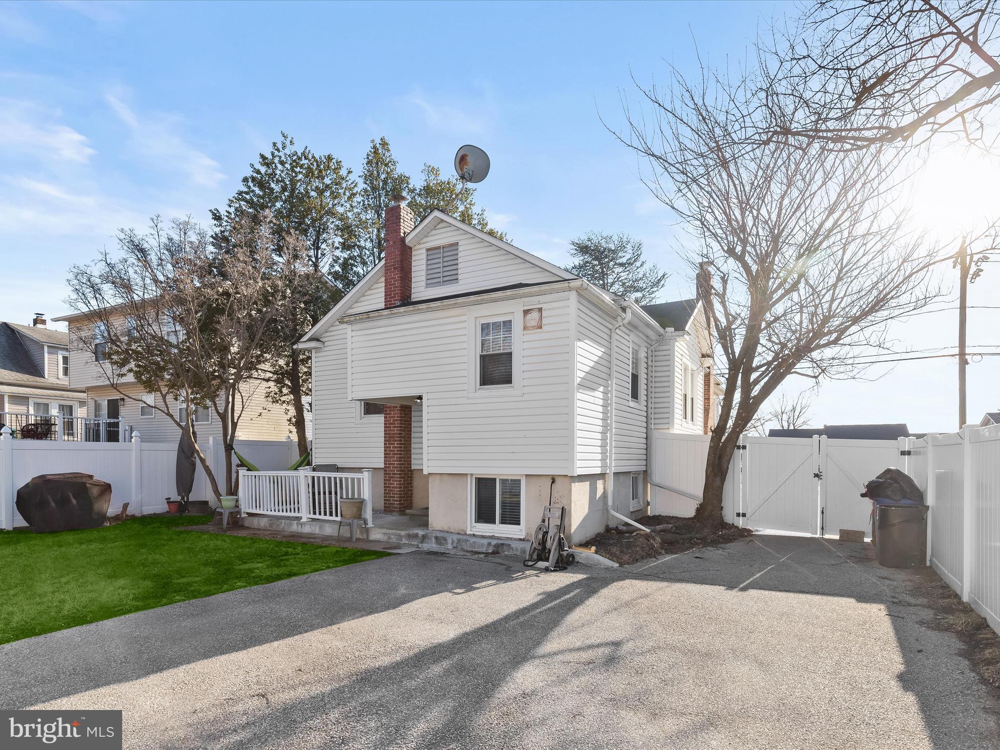 RICHARDSON HEIGHTS - Residential