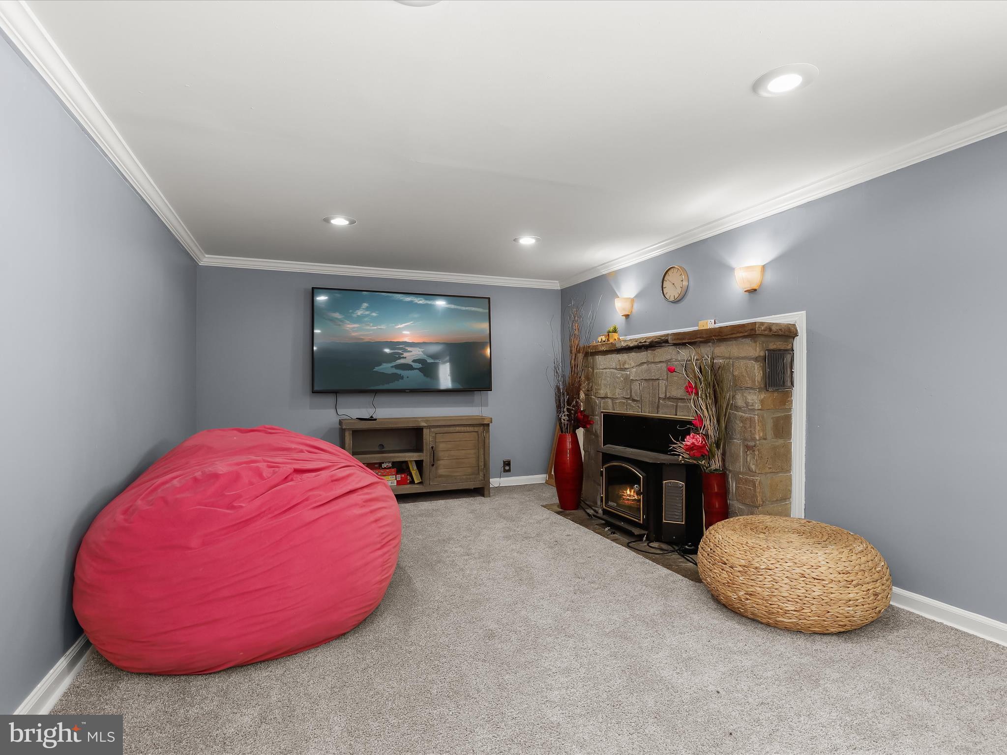 RICHARDSON HEIGHTS - Residential