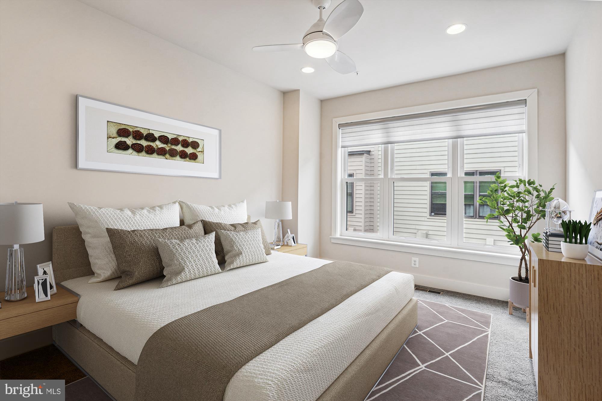 MONTGOMERY ROW - Residential