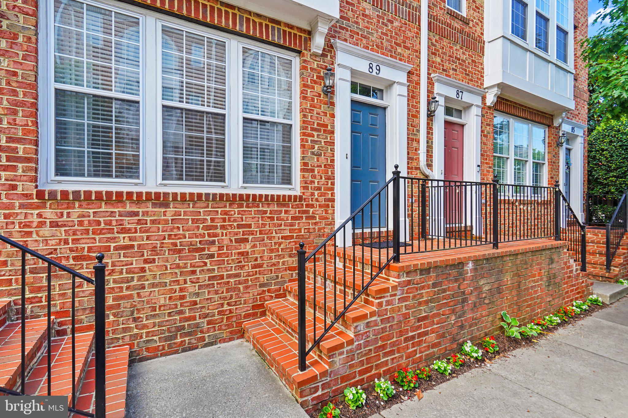 KENTLANDS - Residential