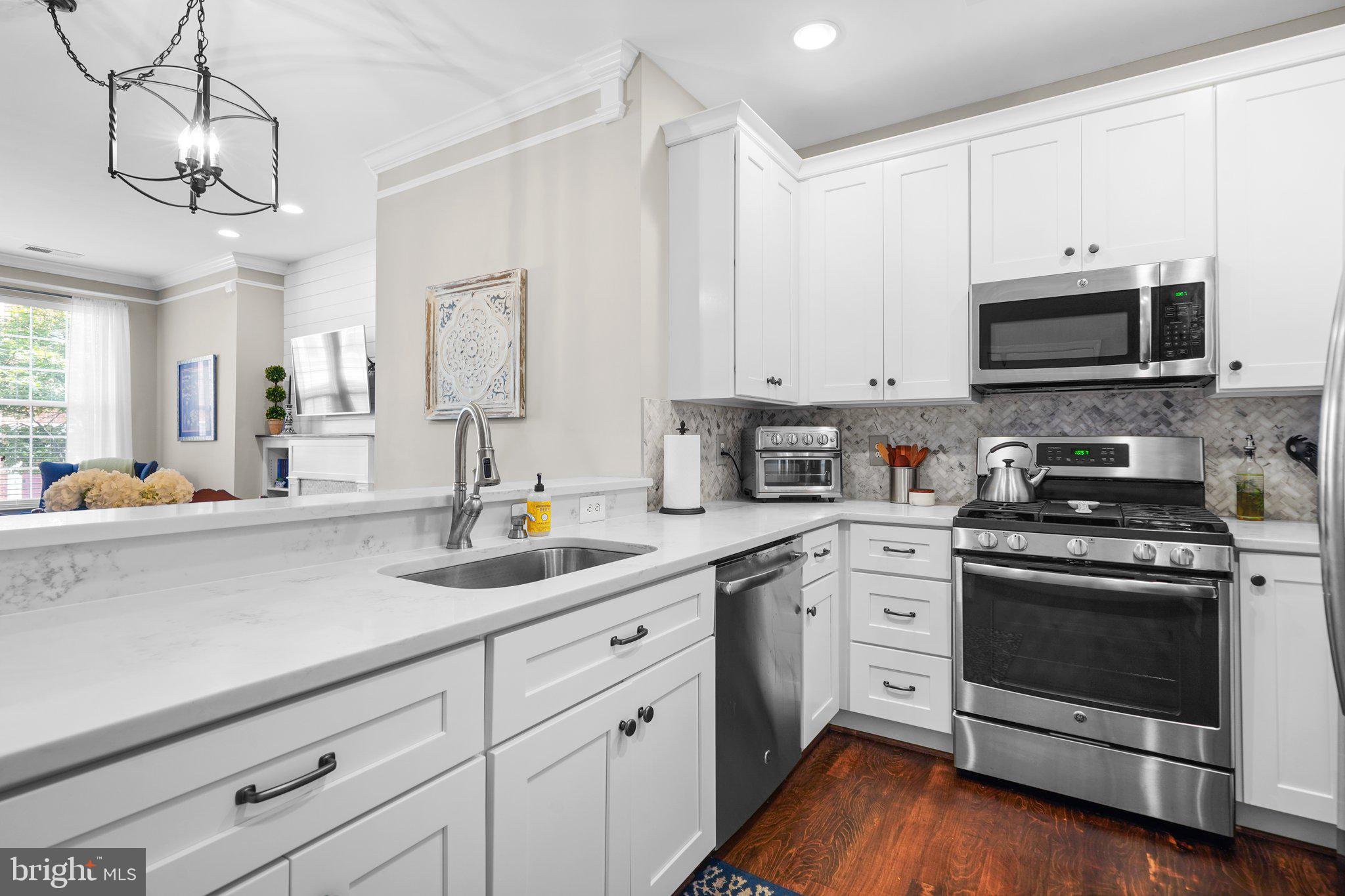 KENTLANDS - Residential