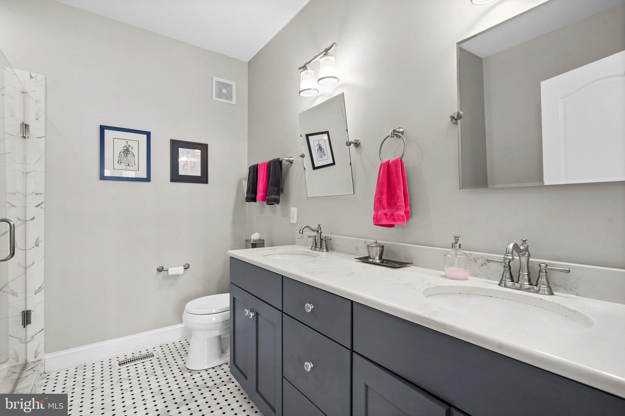 KENTLANDS - Residential