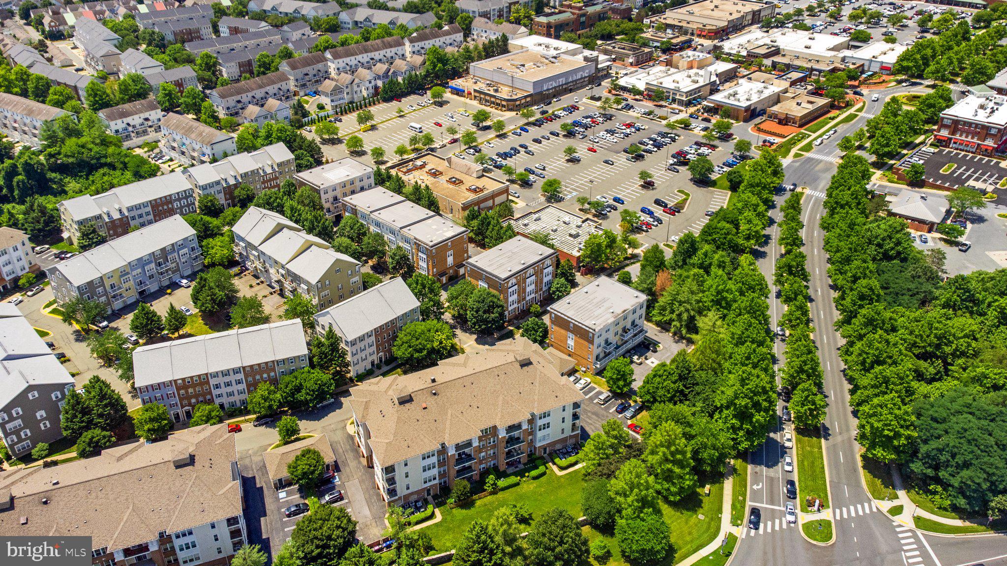 KENTLANDS - Residential