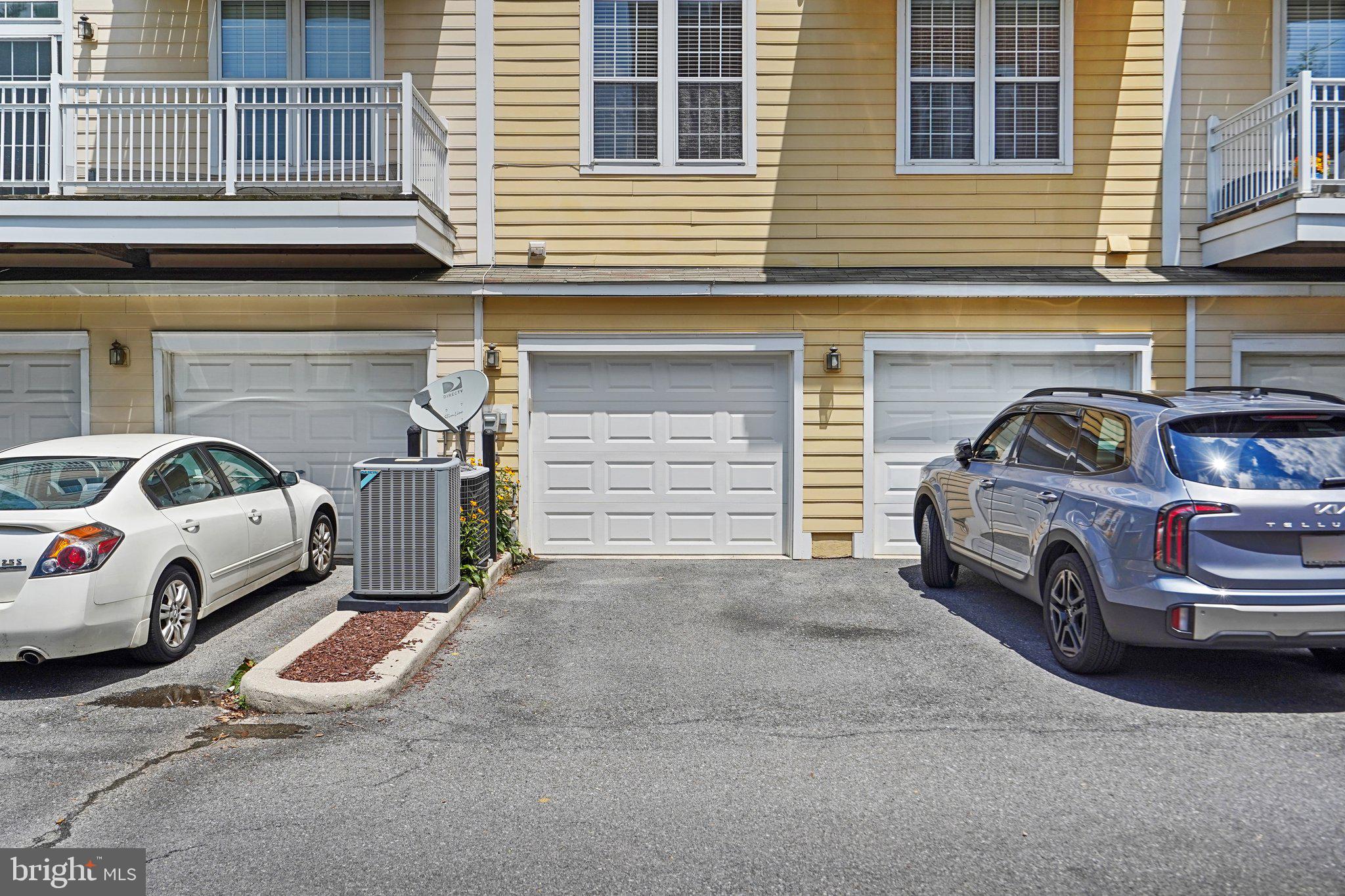 KENTLANDS - Residential