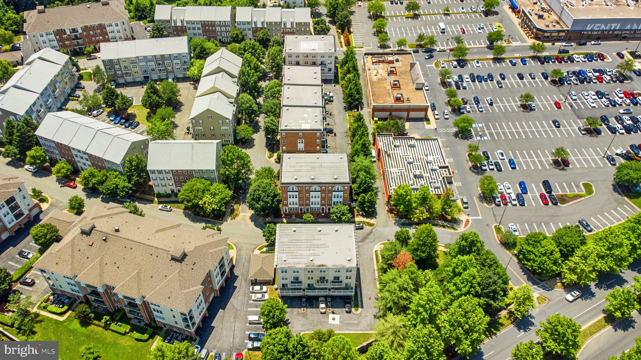 KENTLANDS - Residential