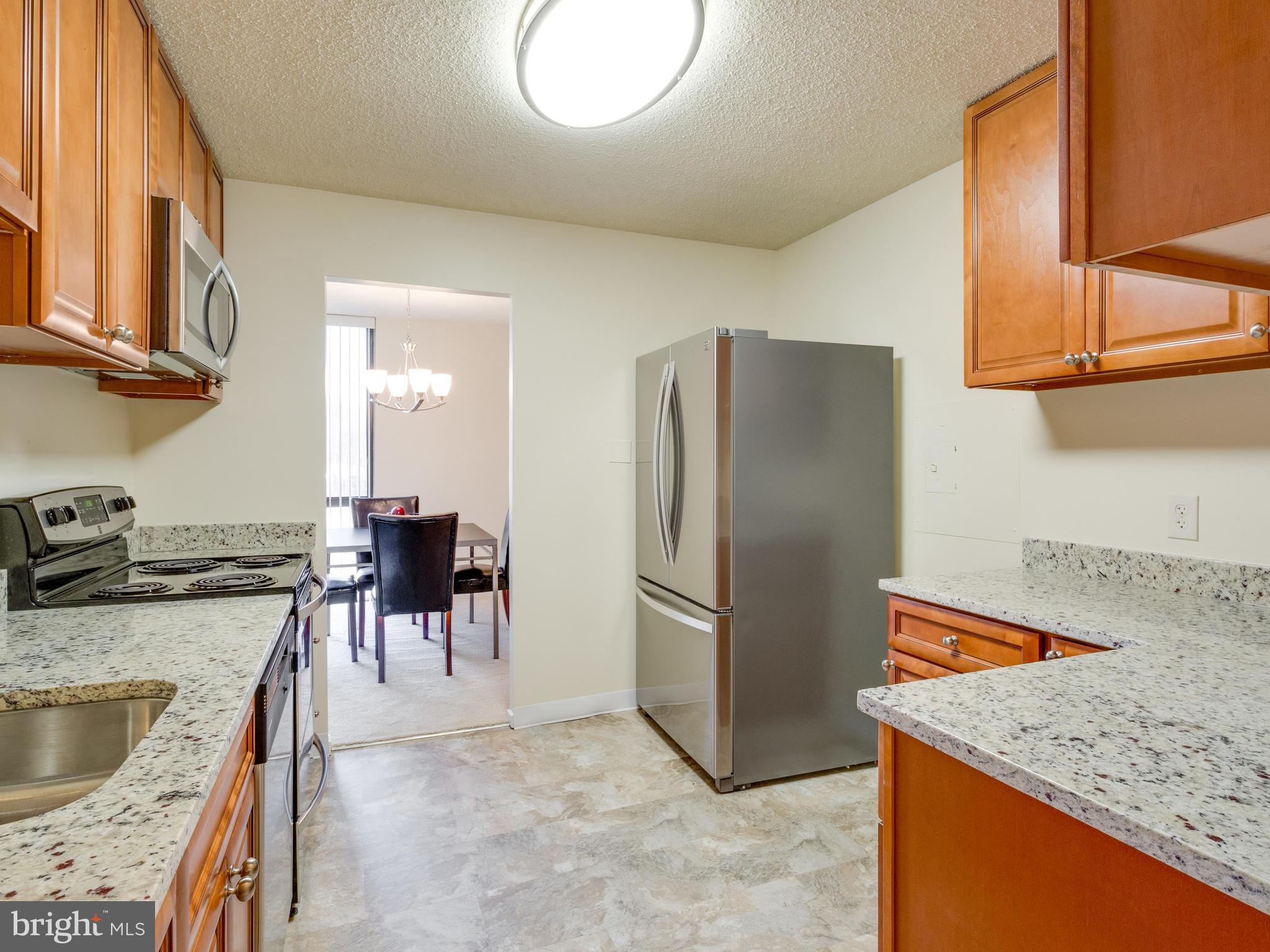 IDYLWOOD TOWERS - Residential