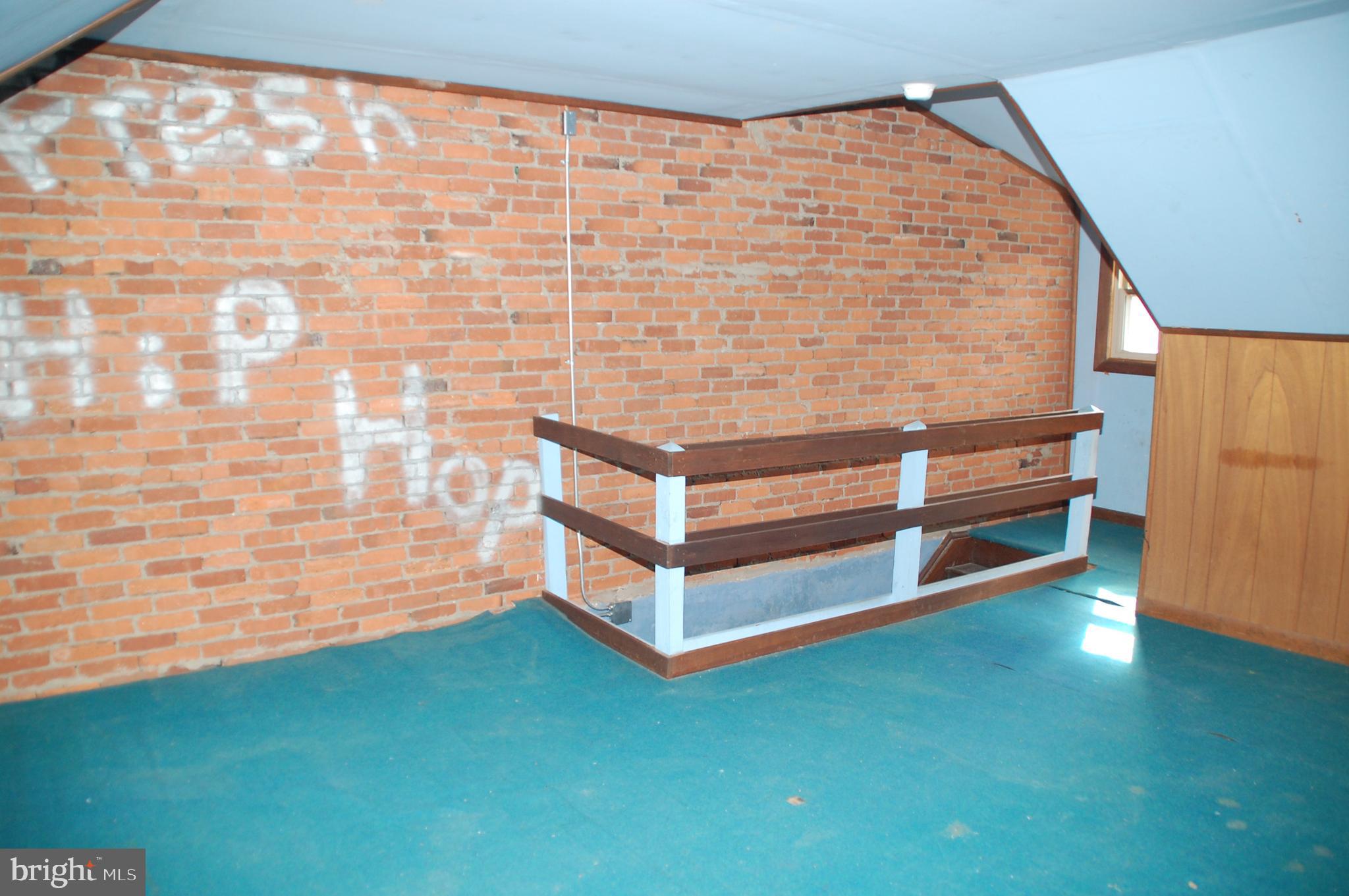 HILLSIDE HGTS - Residential