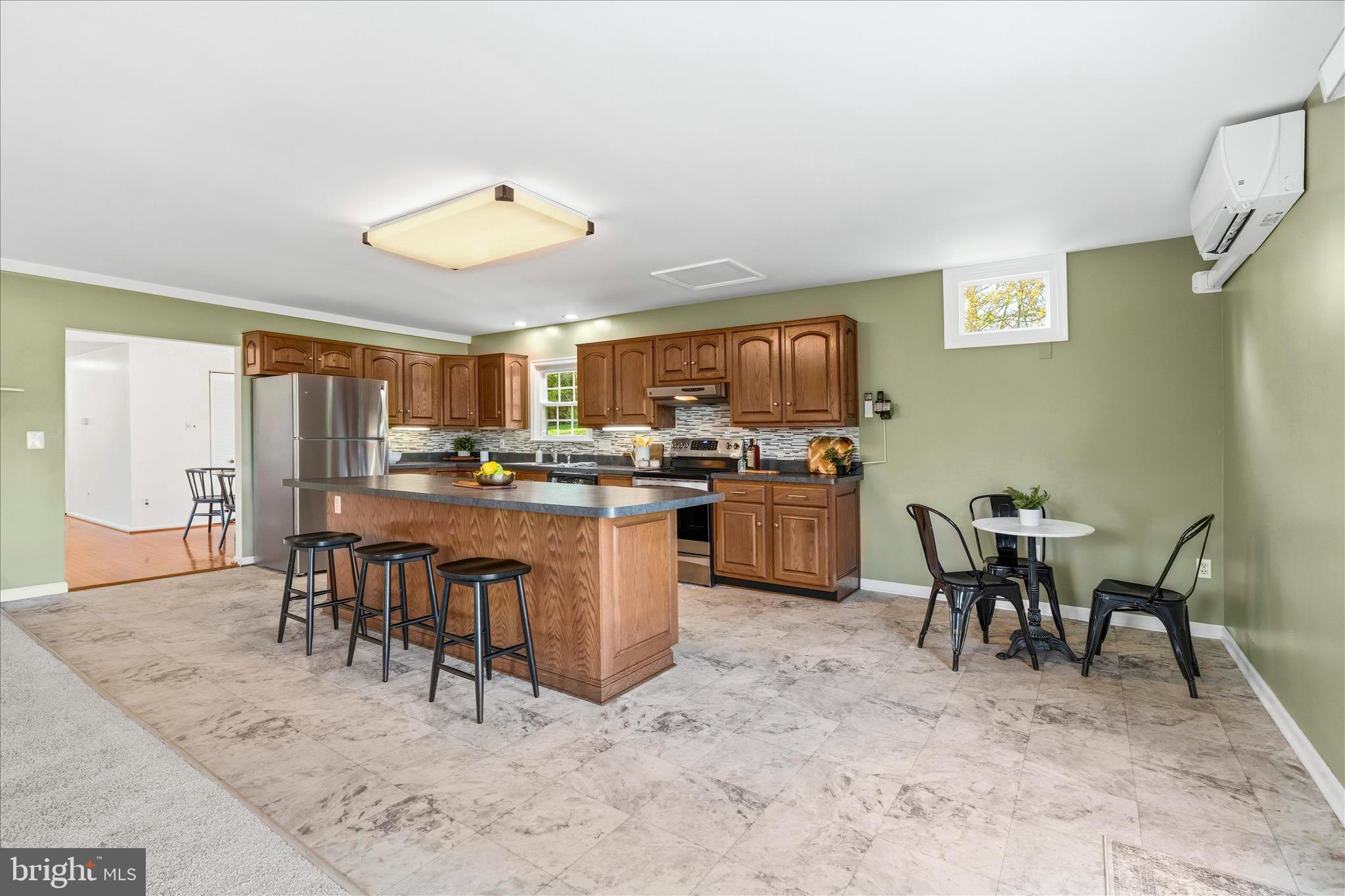 MT RADNOR HEIGHTS - Residential