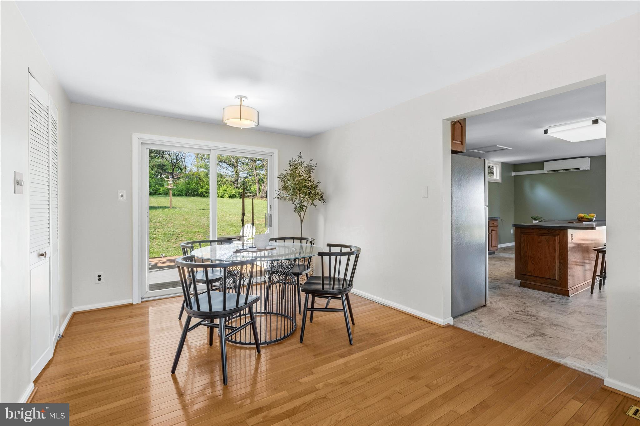 MT RADNOR HEIGHTS - Residential