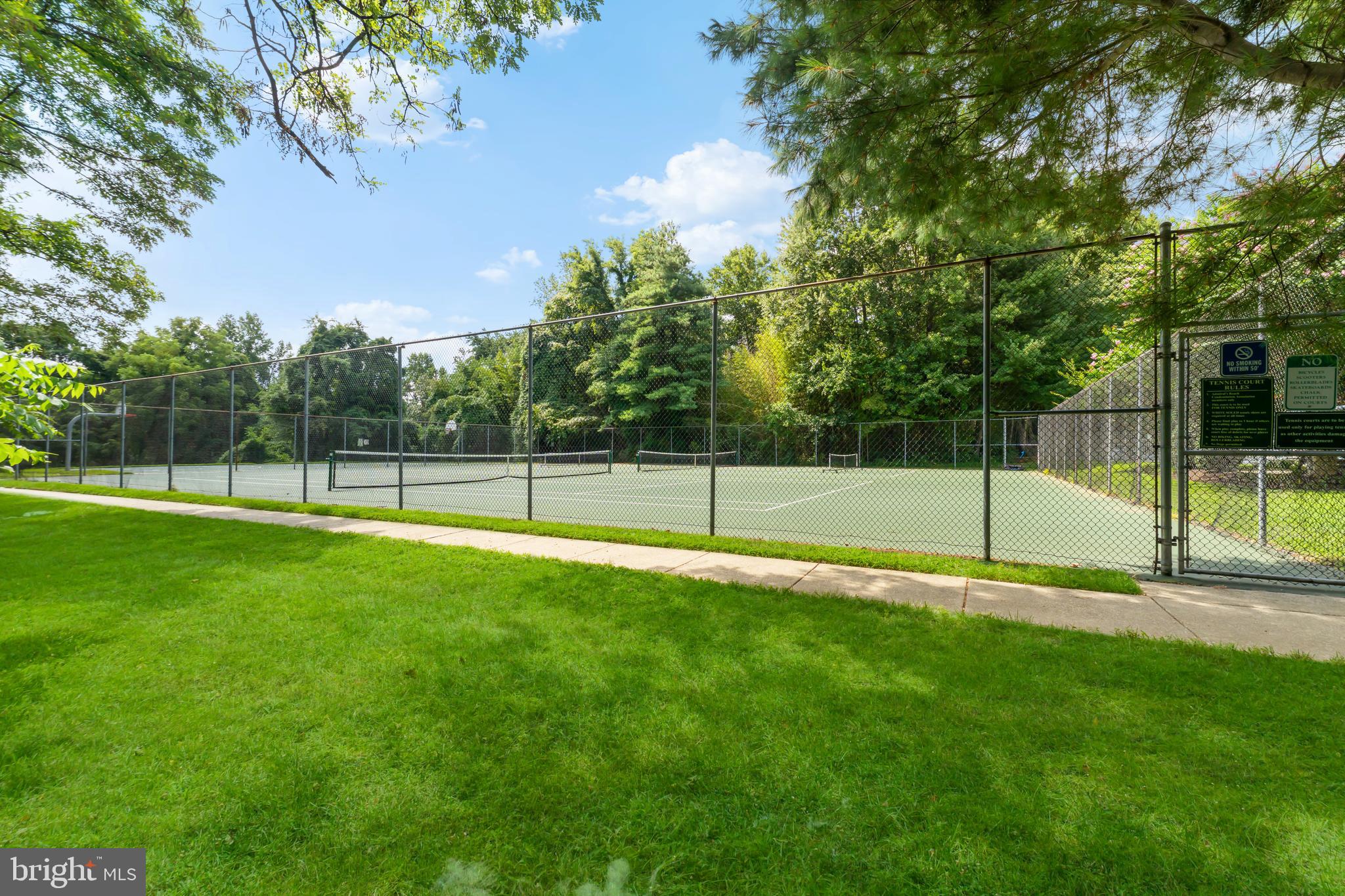 ADMIRAL REACH AT HARBOUR GATES - Residential