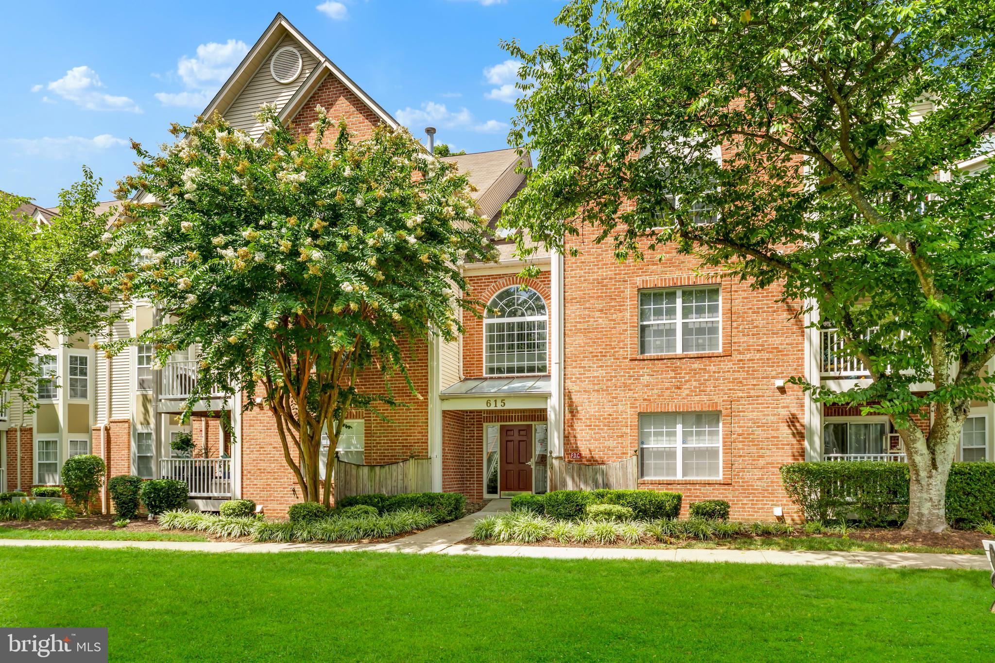 ADMIRAL REACH AT HARBOUR GATES - Residential