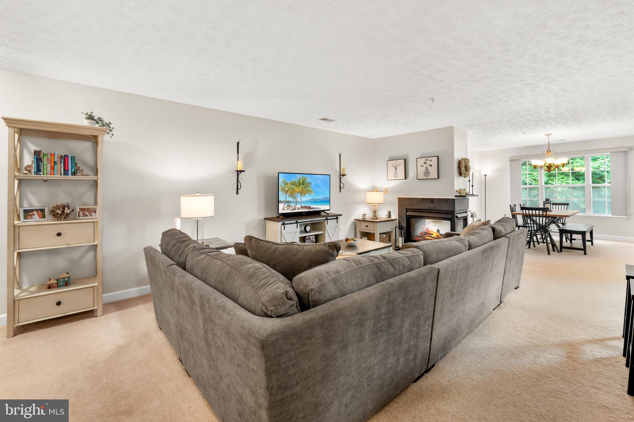 ADMIRAL REACH AT HARBOUR GATES - Residential