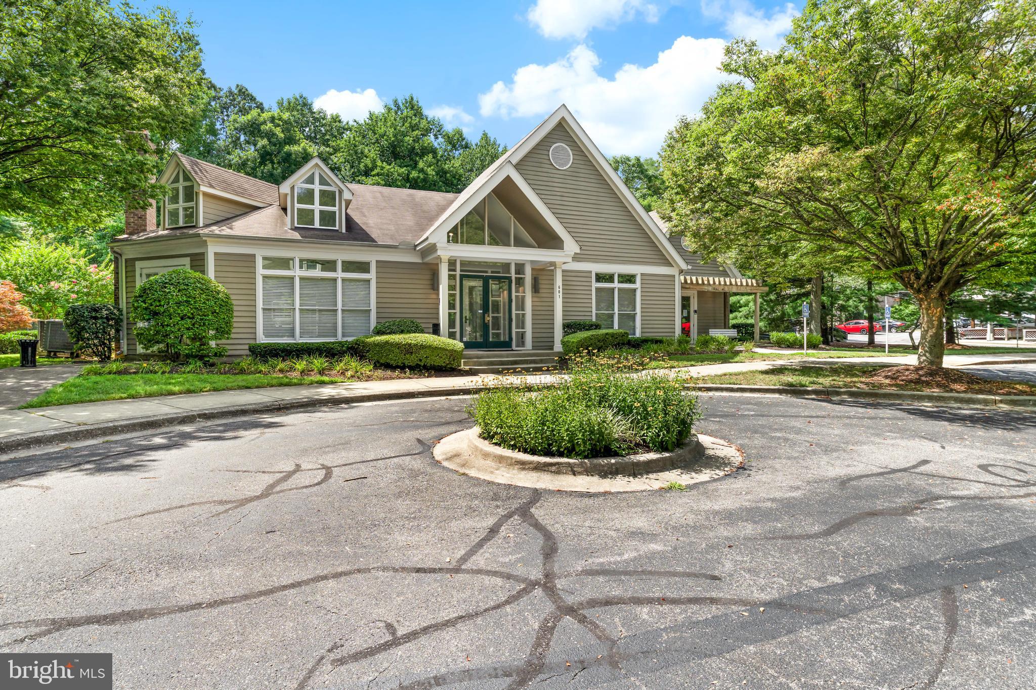 ADMIRAL REACH AT HARBOUR GATES - Residential