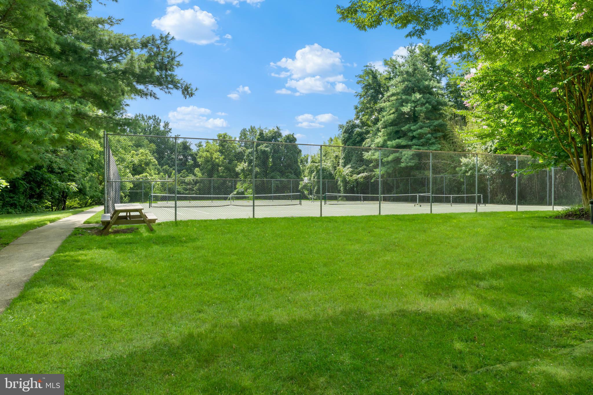 ADMIRAL REACH AT HARBOUR GATES - Residential