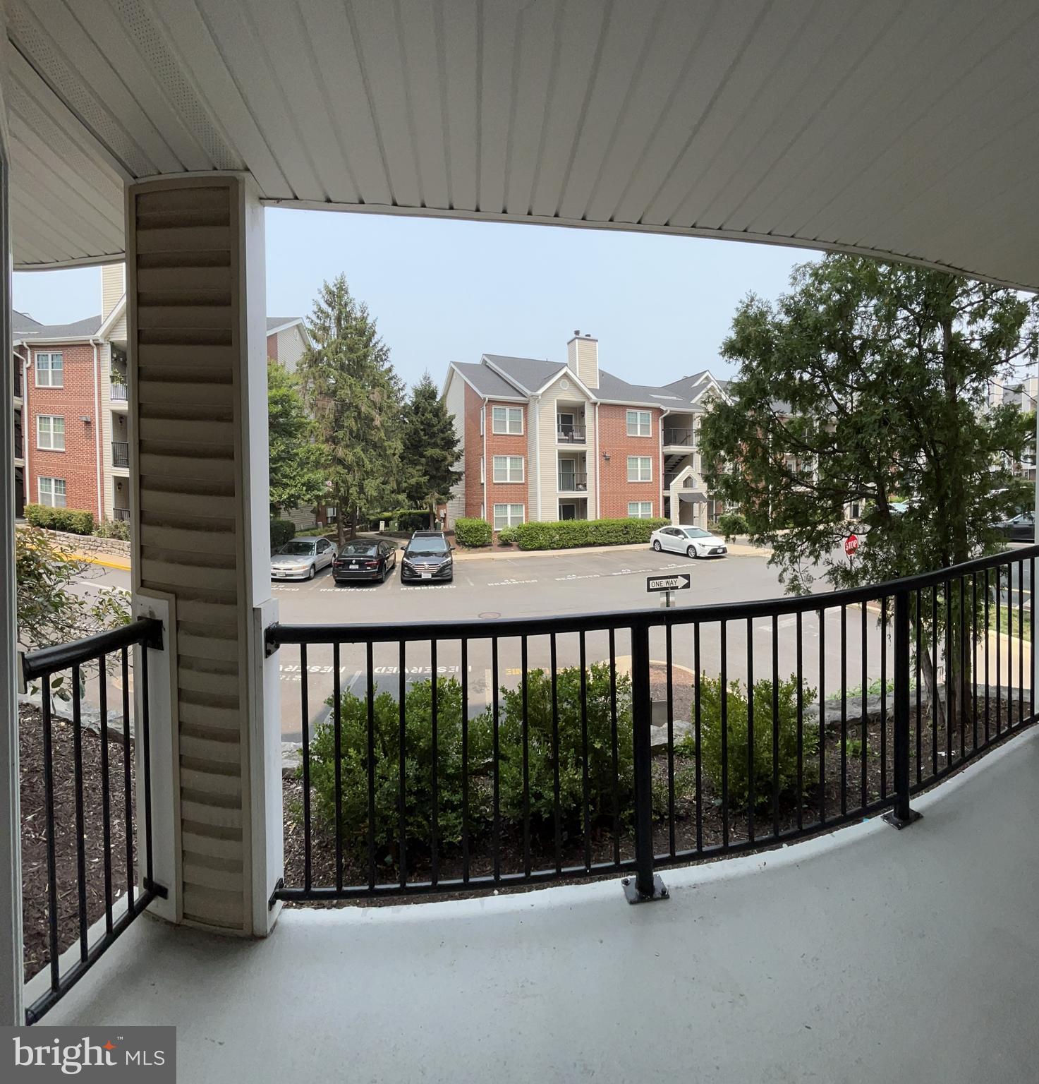 POINTE AT PARK CENTER - Residential Lease