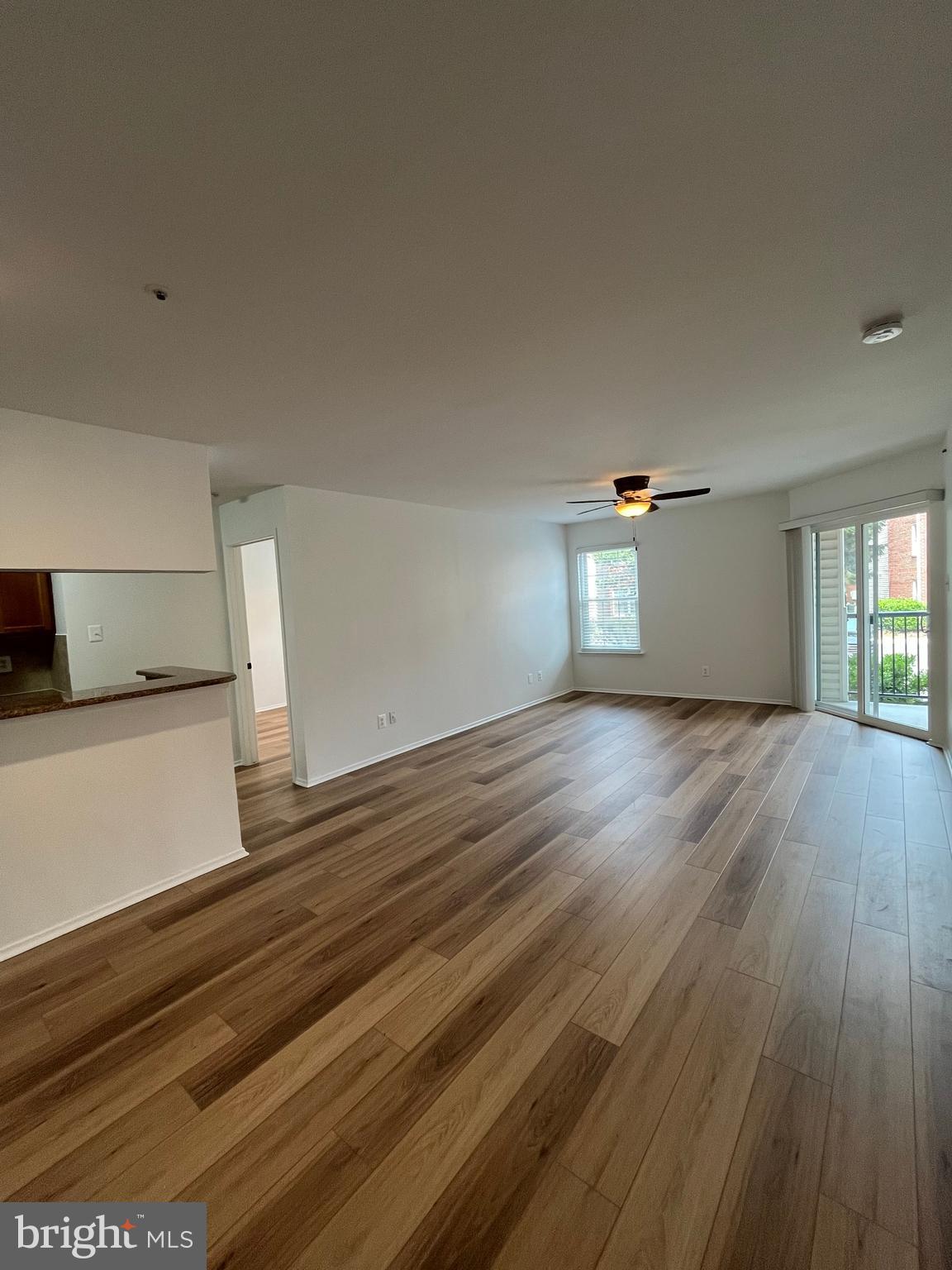 POINTE AT PARK CENTER - Residential Lease