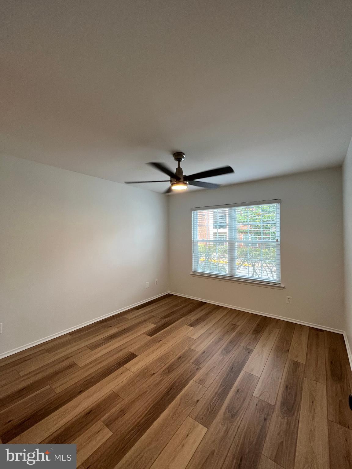 POINTE AT PARK CENTER - Residential Lease