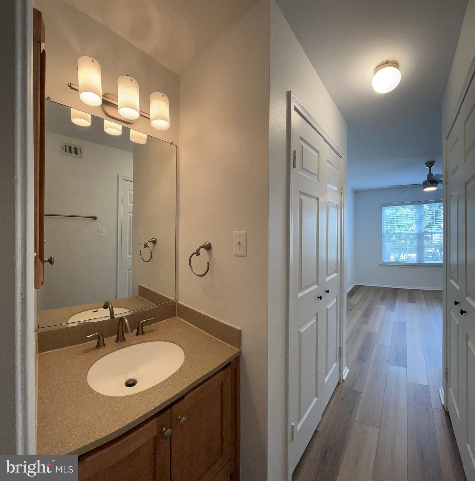 POINTE AT PARK CENTER - Residential Lease