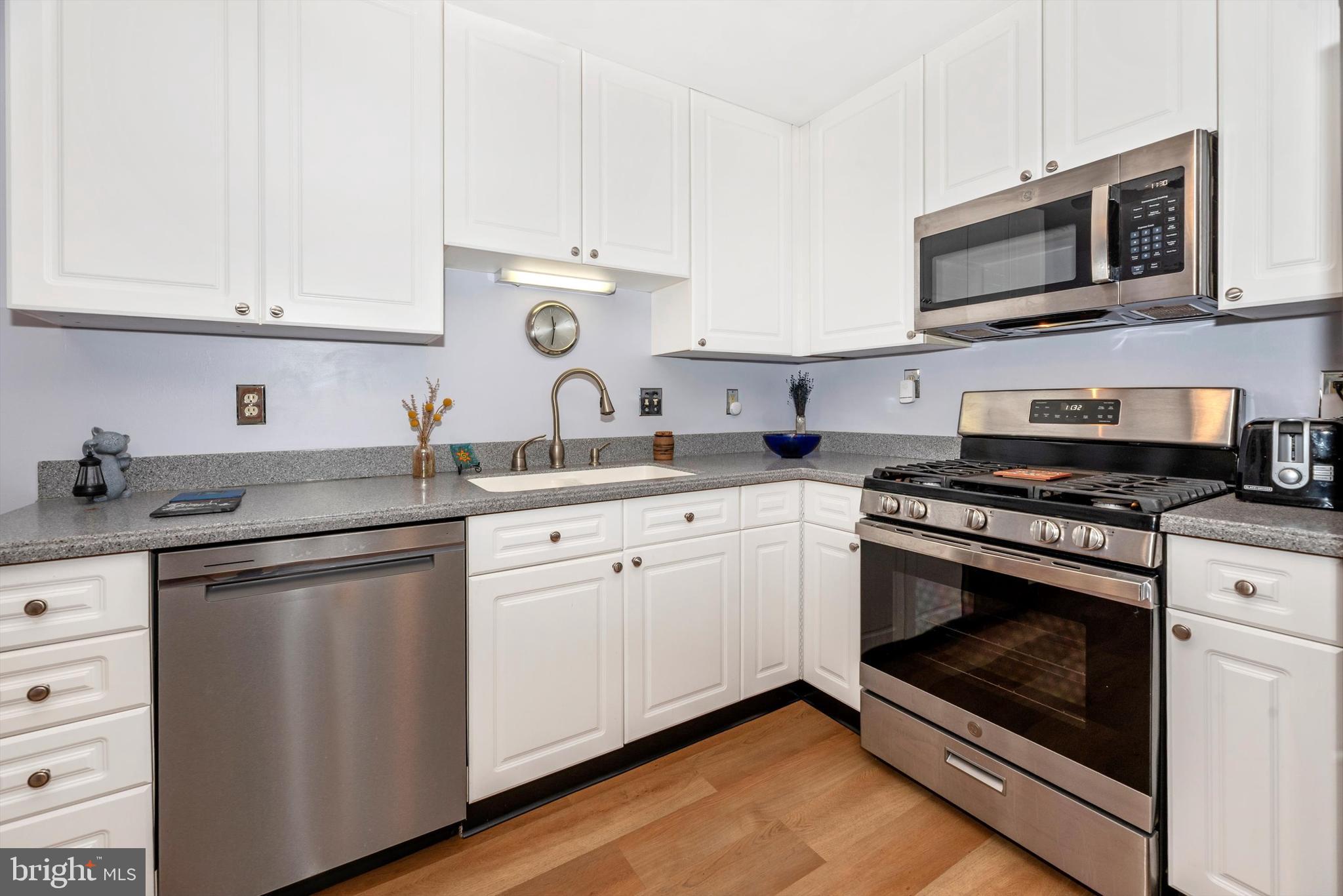 PROSPECT VIEW - Residential