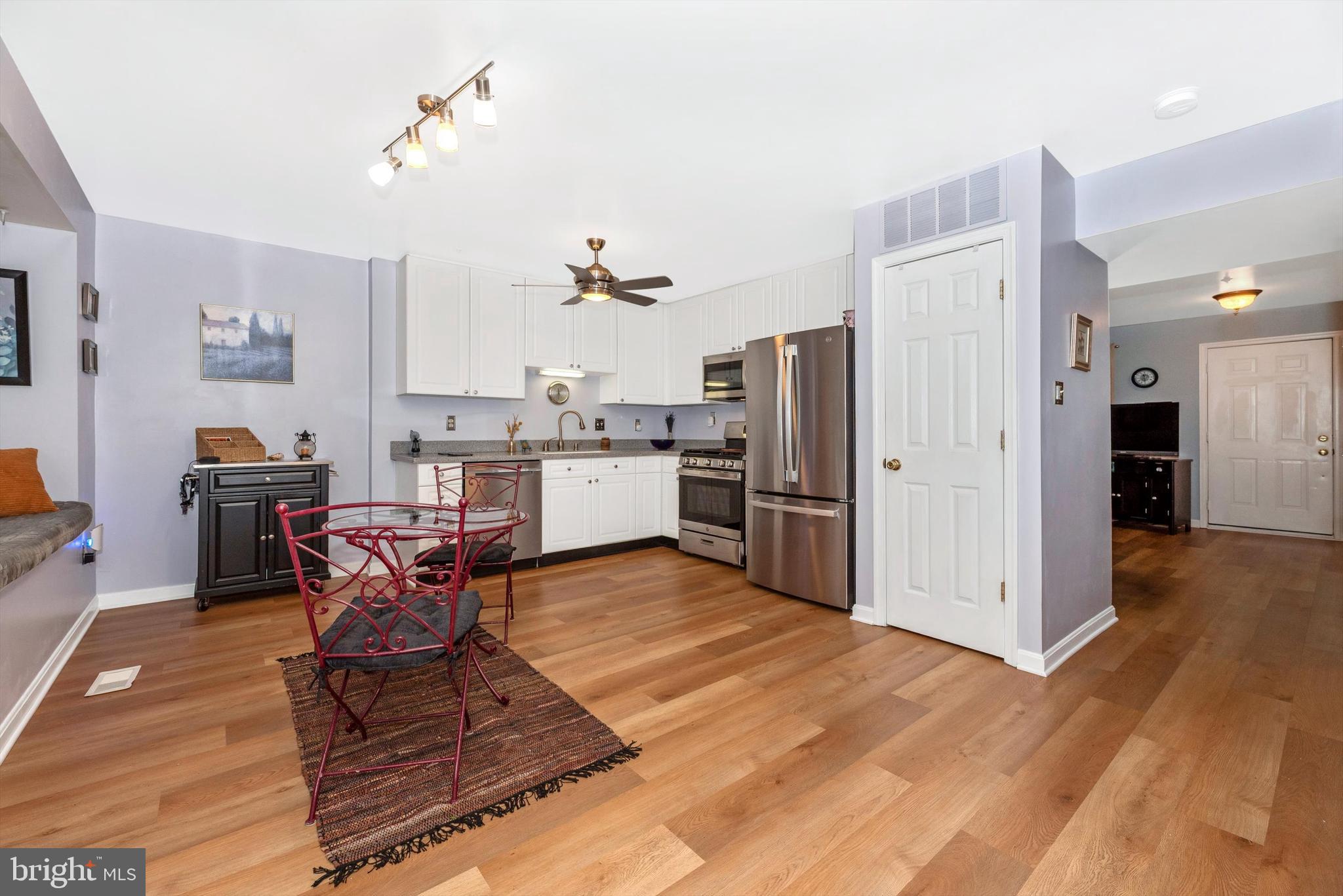 PROSPECT VIEW - Residential