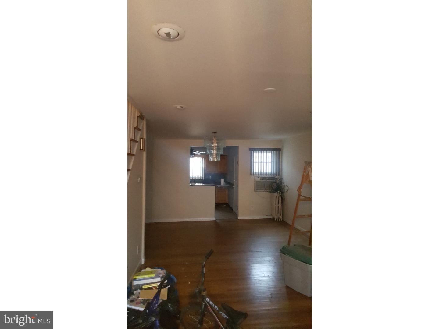 WHITMAN - Residential