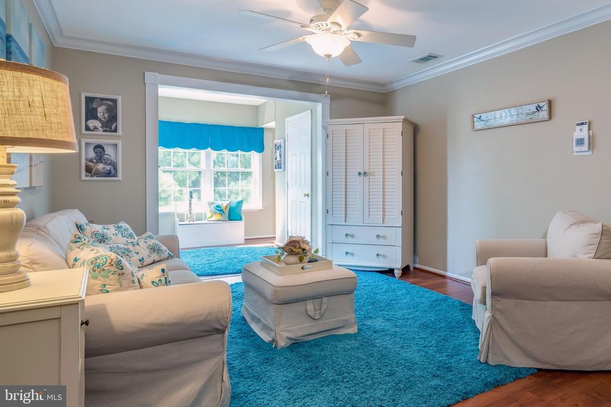 WOW! Nothing to do but move on in to this beautiful, 2 bedroom, 2 bath condo located in English Country Manor! Prime location close to all amenities! Updates includes breakfast bar, 42" cabinets, granite counters, stainless steel appliances, crown moulding, chair rail, and picture mouldings. Newer HVAC and water heater. Outdoor screened in balcony with gorgeous views. Bedrooms located on opposite sides for maximum privacy! Hurry   this one won't last long!