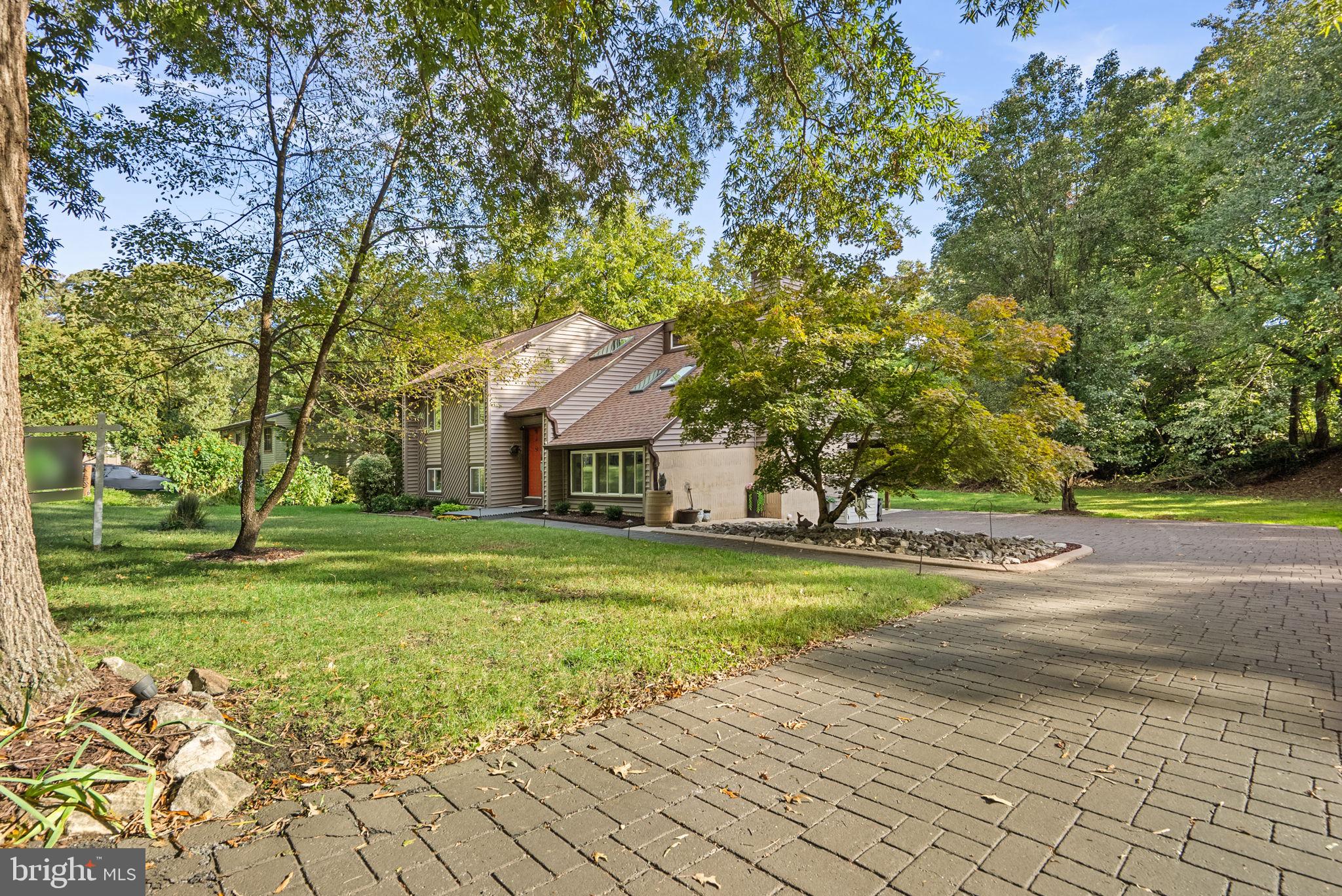 205 WOODLOCH LANE