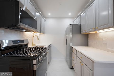 1931 N CLEVELAND STREET 207 ARLINGTON VA 22201